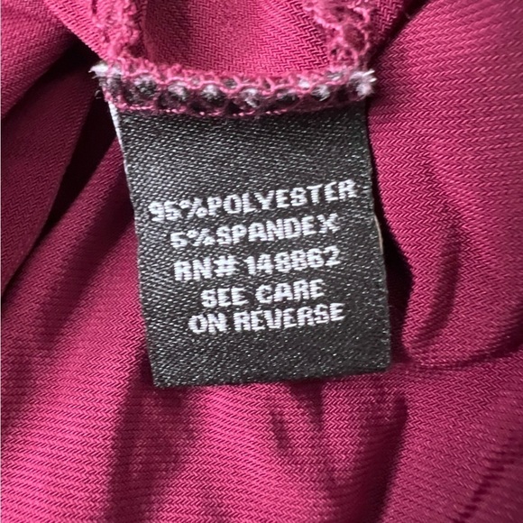 Torrid Burgundy Long Sleeve Faux Wrap Dress Size 1x - Picture 6 of 8